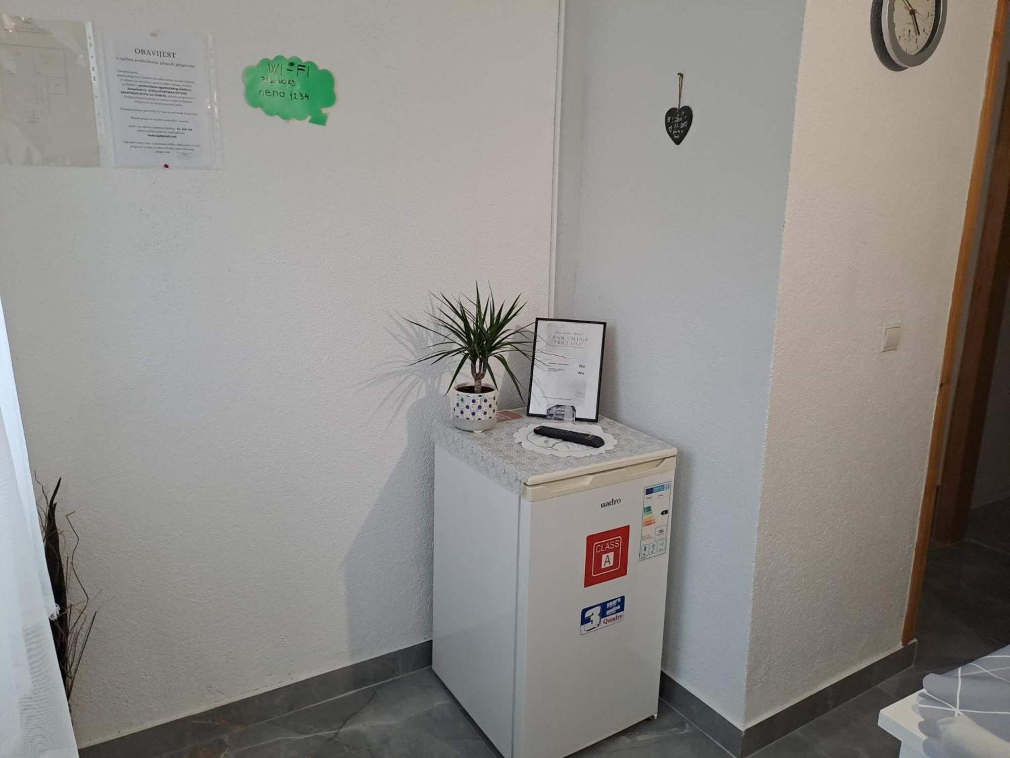 Guest House Neno Ogulin Ngoại thất bức ảnh