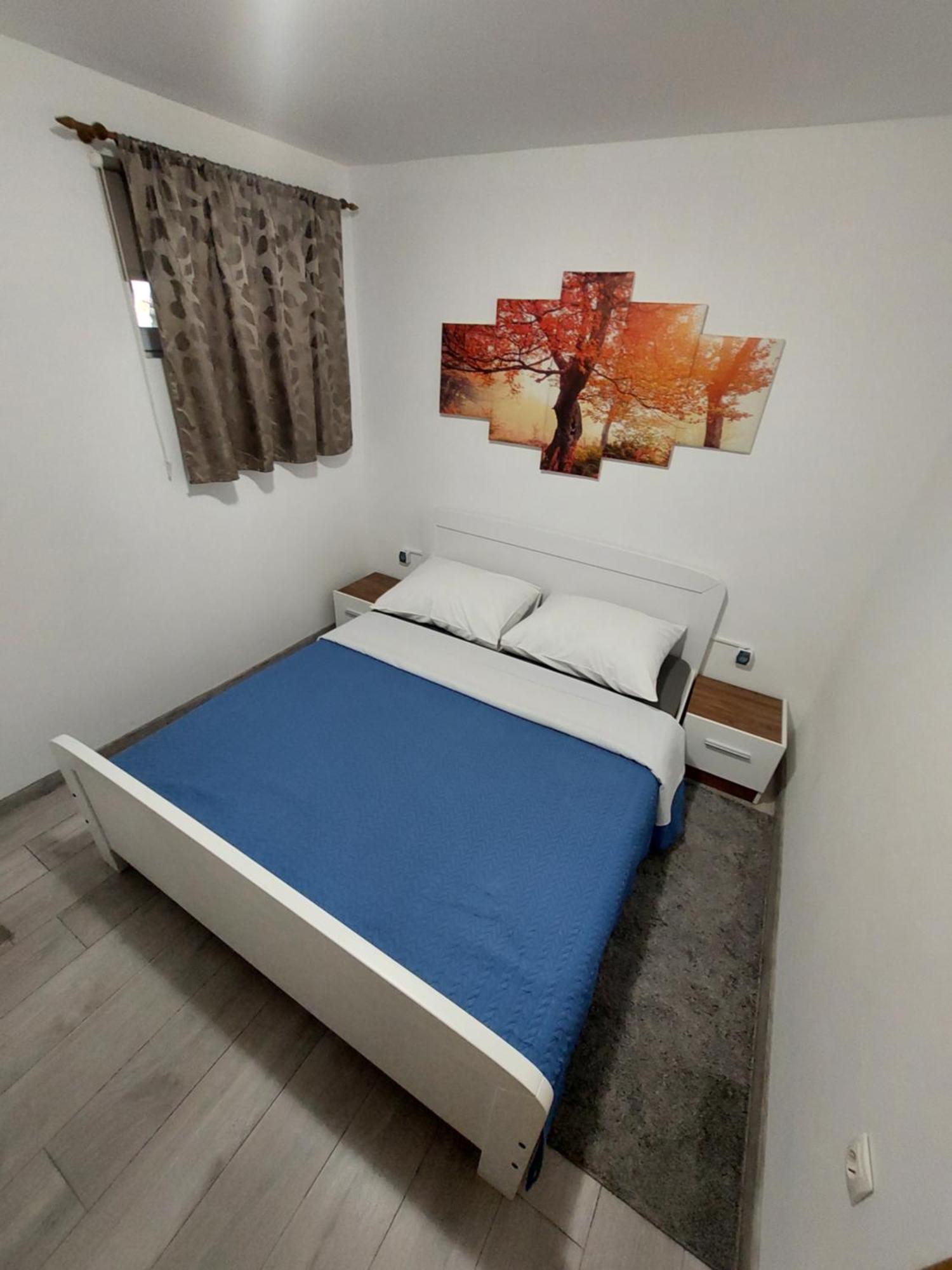 Guest House Neno Ogulin Ngoại thất bức ảnh